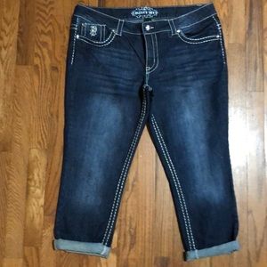 Paisley Sky thick stitch capri